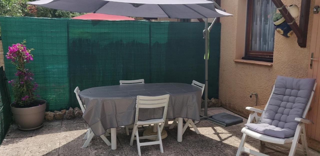 Appartement T2 46M2 Avec Grande Terrasse Sanary-sur-Mer Exterior foto
